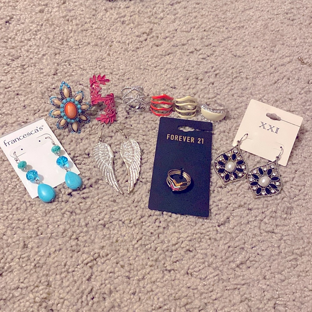 Mixed Bundle of Fashion Jewelry Sz 6.5/7 rings
